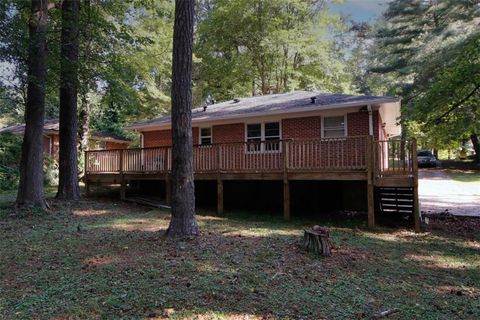 A home in Forest Park