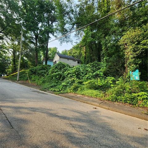 1039 Margaret Place Atlanta GA 30318