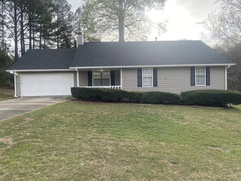 Homes For Sale - 225 Farmbrook Parkway<br/> Henry County, Stockbridge, GA 30281