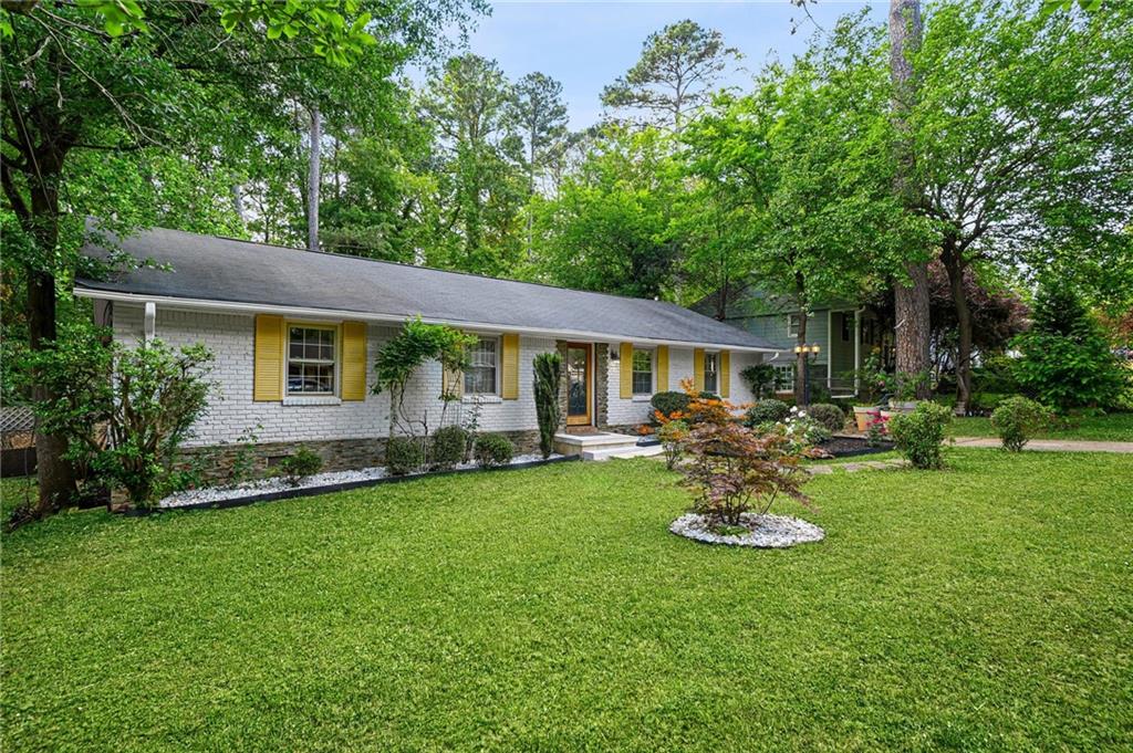 2570 Spring Drive SE