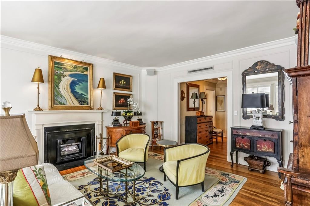 1325 Peachtree Street NE 701