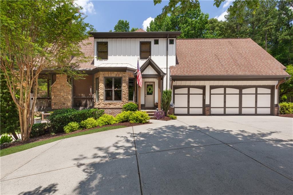 1900 Danforth Pointe Drive NE