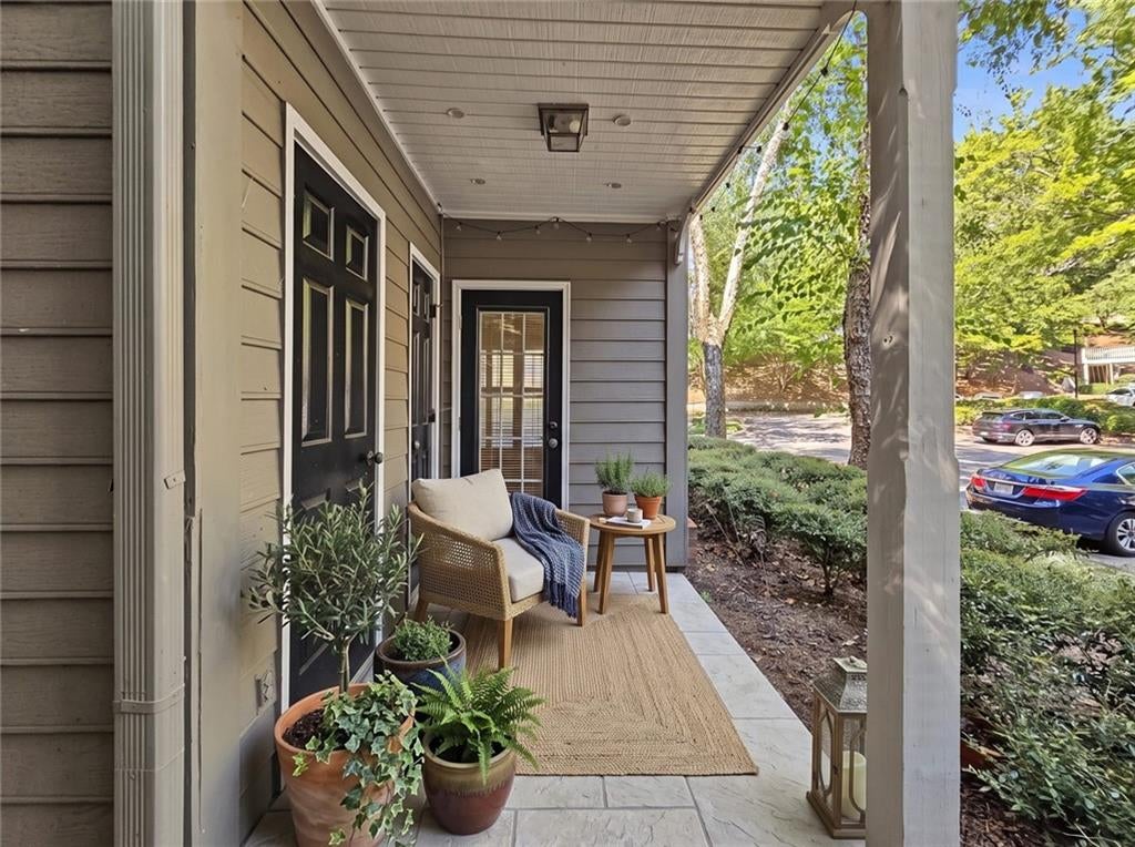 306 Bainbridge Drive