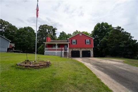 Single Family Residence in Dallas GA 8 Paces Meadows Lane.jpg