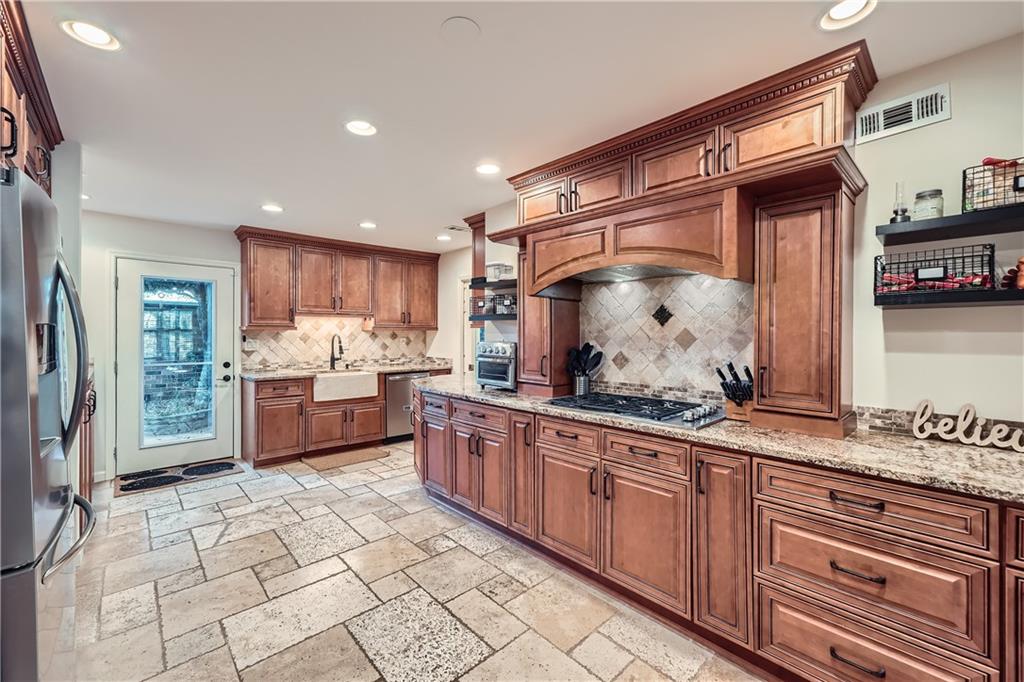 1496 Leafmore Place, Decatur, Georgia image 3