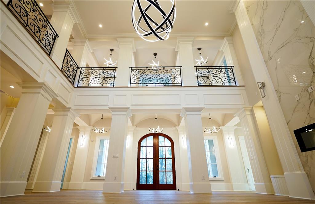 Grand Estate of the South - Residential