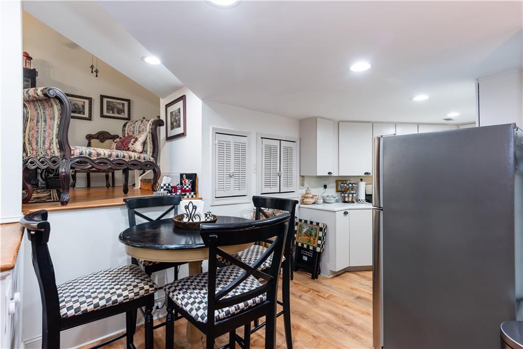 2840 Peachtree Road NW 201