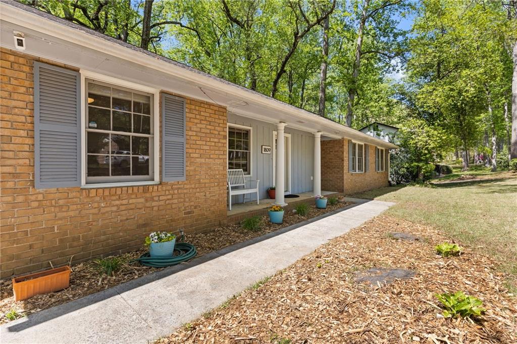 1809 Kimberly Drive SW