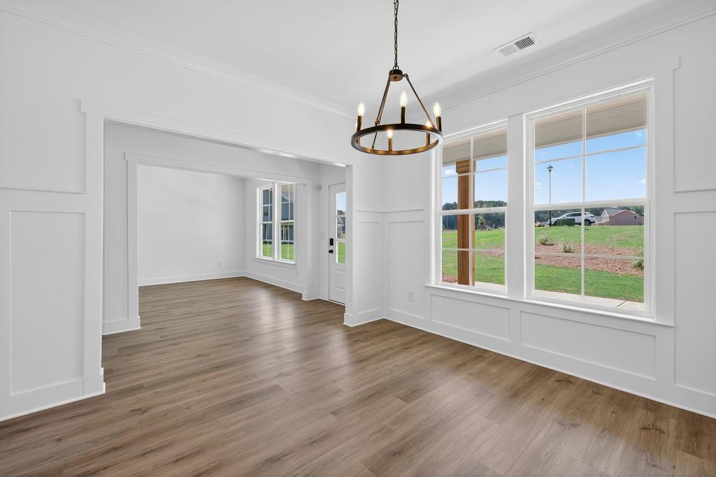 143 Tomahawk Trail