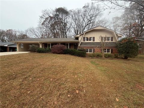 2656 Lake Erin Drive Tucker GA 30084