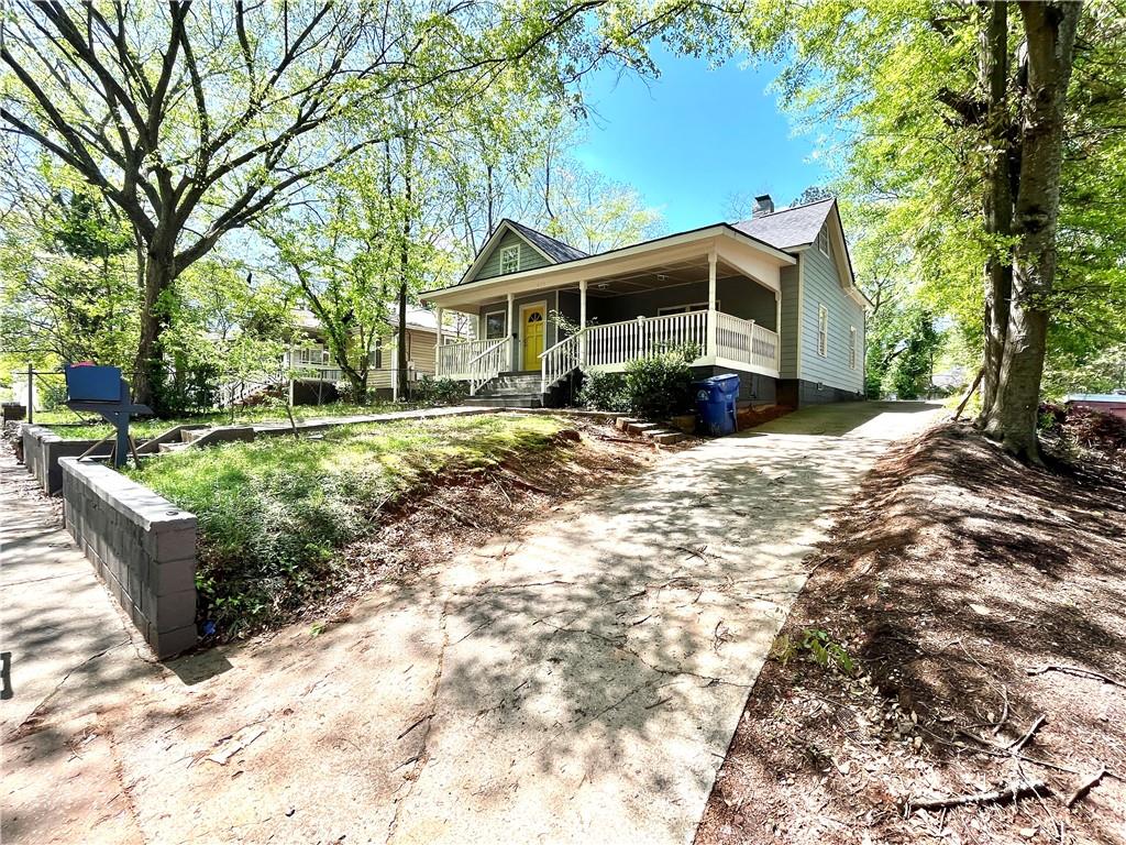 635 SW Queen Street, Atlanta, Georgia image 6