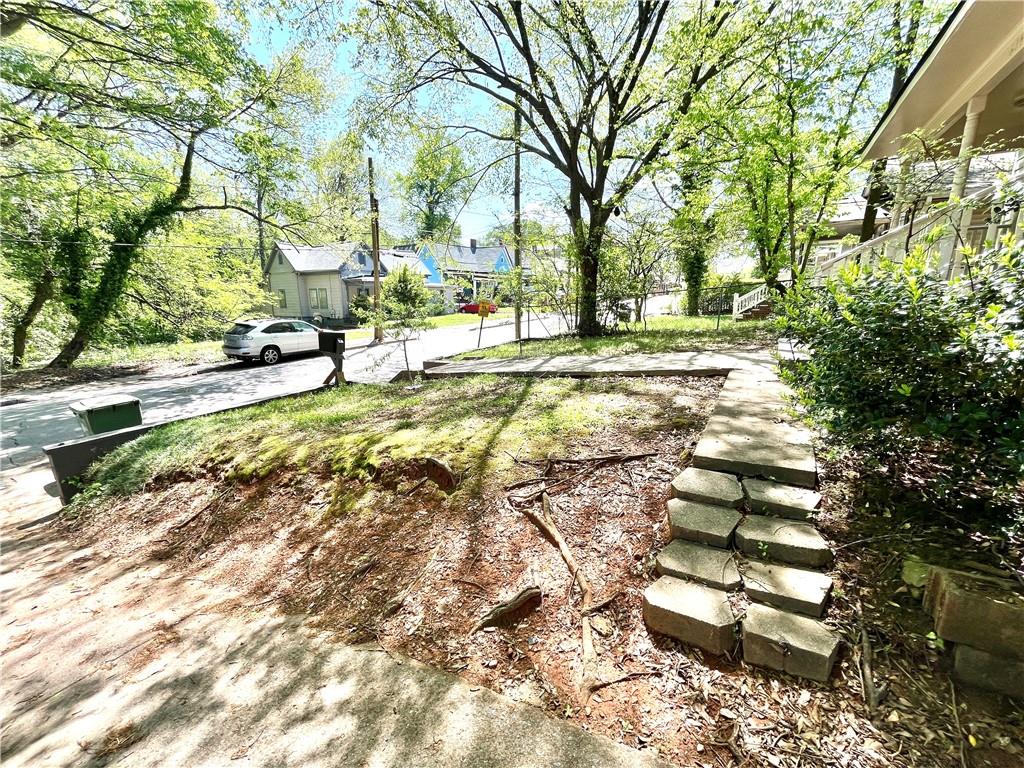 635 SW Queen Street, Atlanta, Georgia image 11