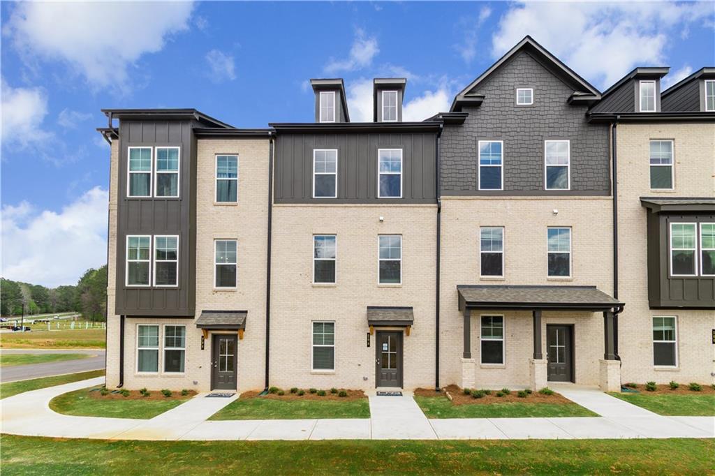 2804 Daybreak Lane