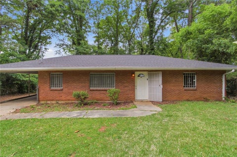 Homes For Sale - 2079 Woodberry Avenue<br/> Atlanta, GA 30344