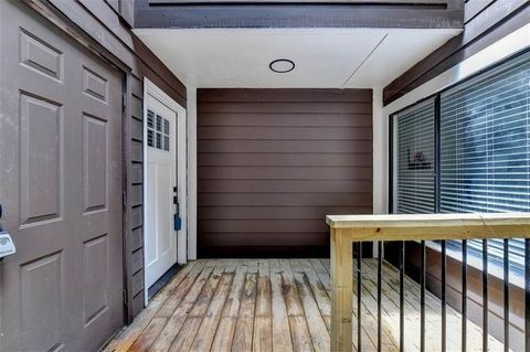Townhouse For Sale - 2503 Terrace Trail<br/> Decatur, GA 30035
