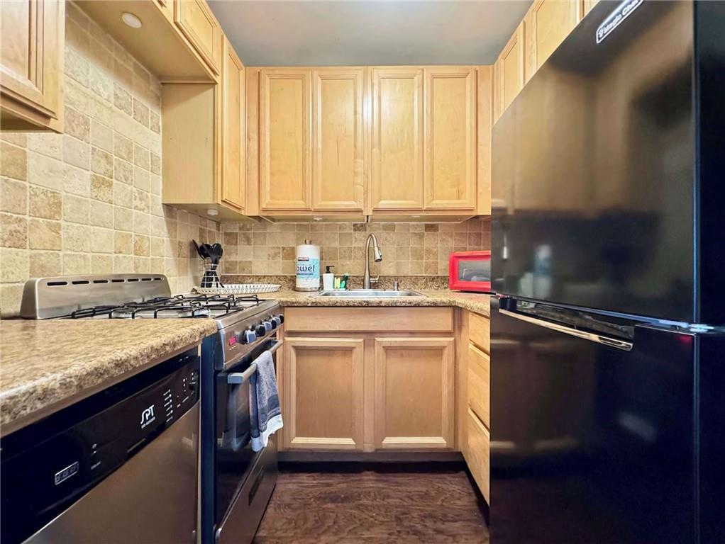 215 Piedmont Ave Ne 404