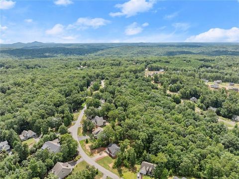 A home in Dahlonega