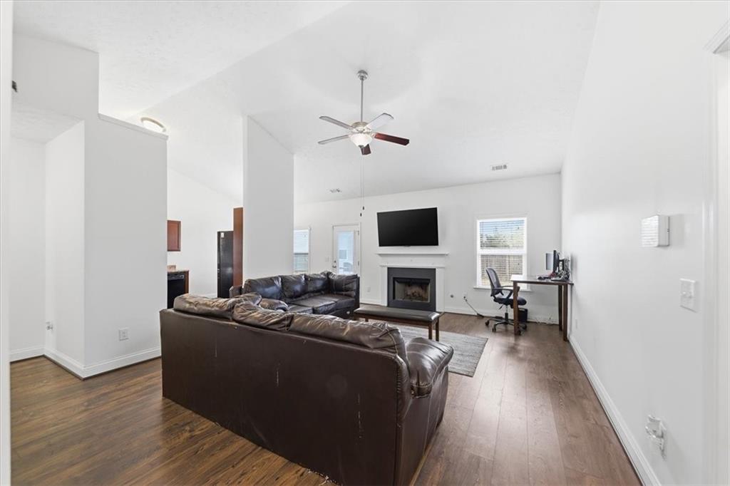 606 Cole Creek Drive