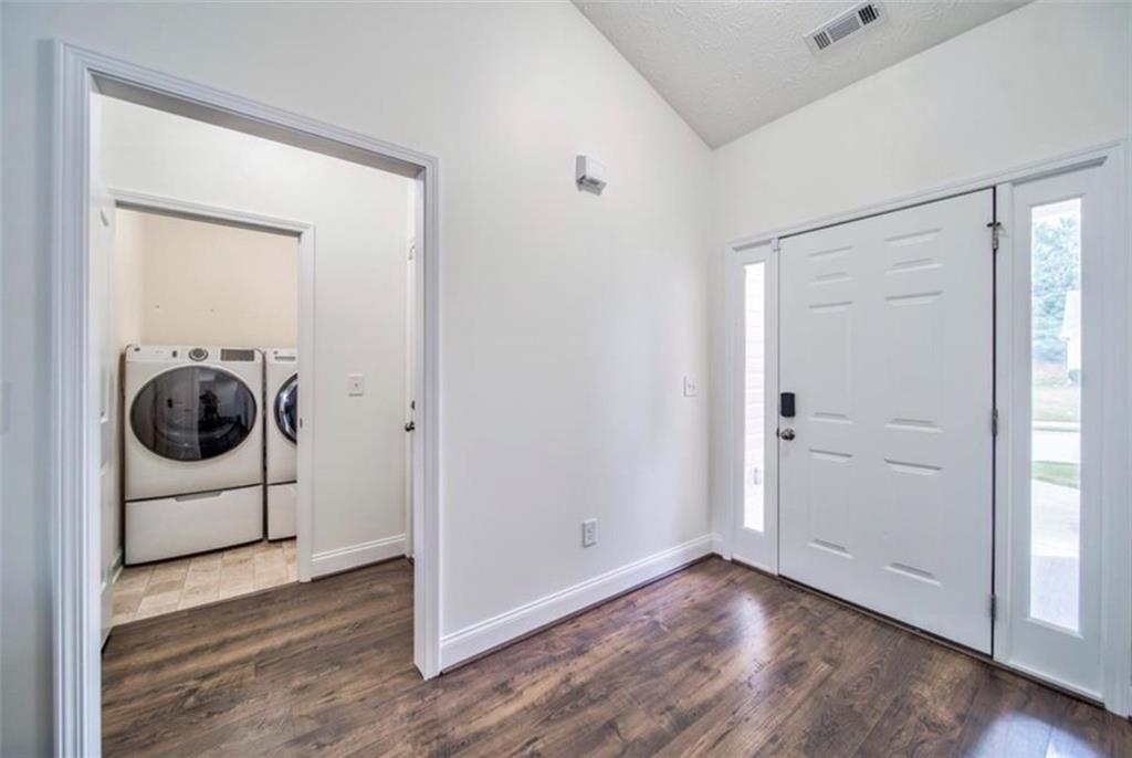 606 Cole Creek Drive