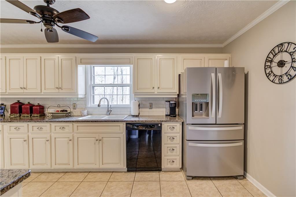 82 Cedar Bluff, Winder, Georgia image 24