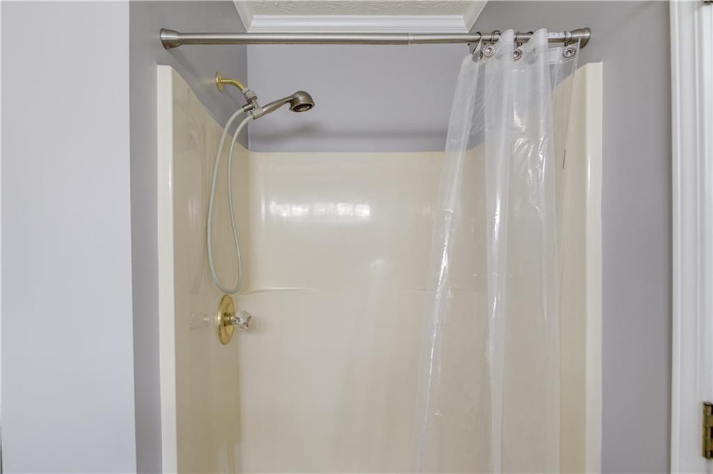 82 Cedar Bluff, Winder, Georgia image 35