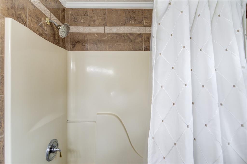 82 Cedar Bluff, Winder, Georgia image 39