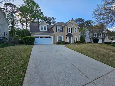 Photo of 11640 Vista Forest Drive, Alpharetta, GA 30005 (MLS # 7745107)