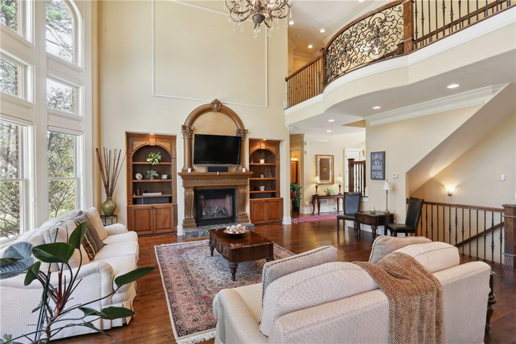 Lavista Woods - Residential