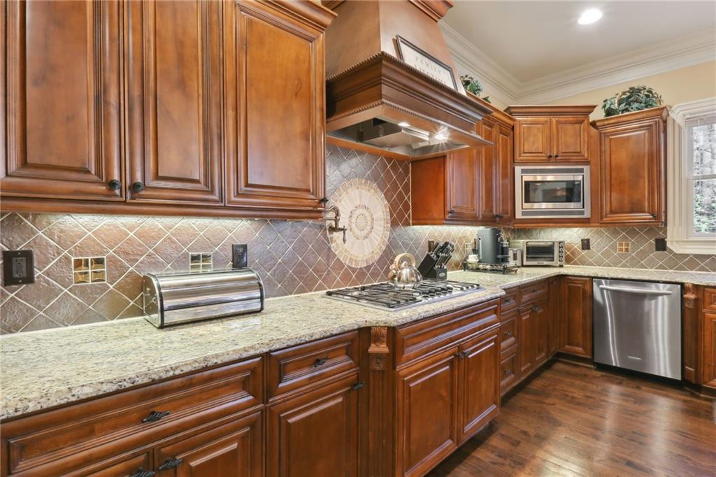 Lavista Woods - Residential