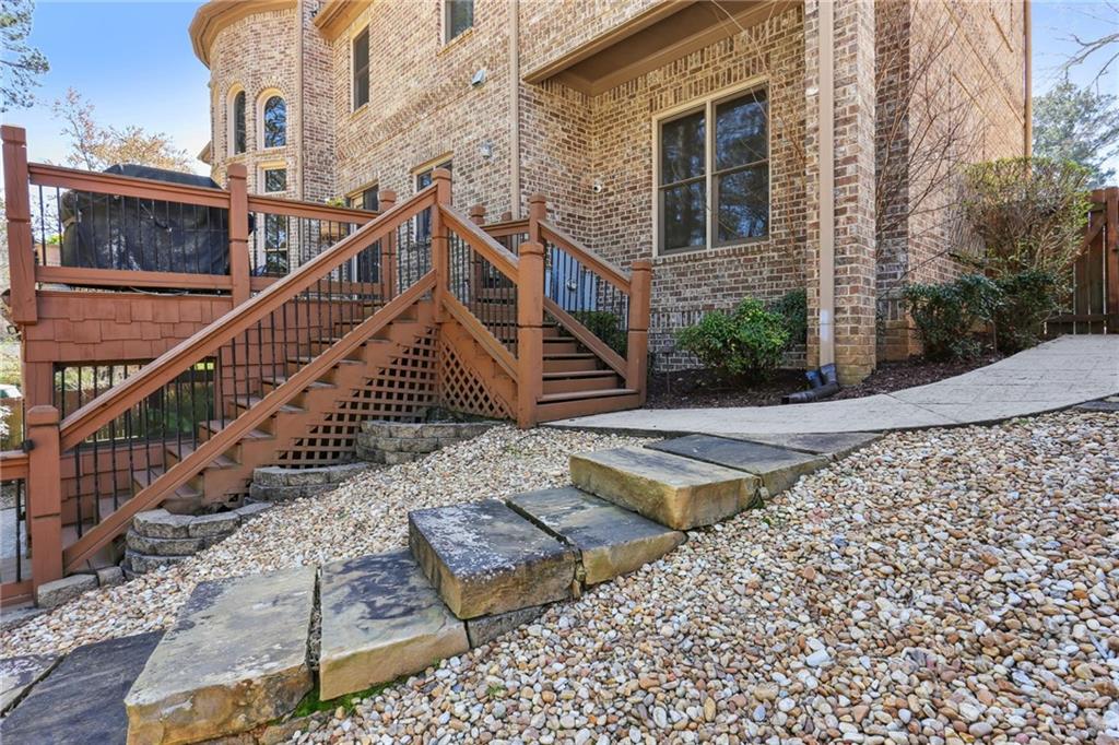 Lavista Woods - Residential