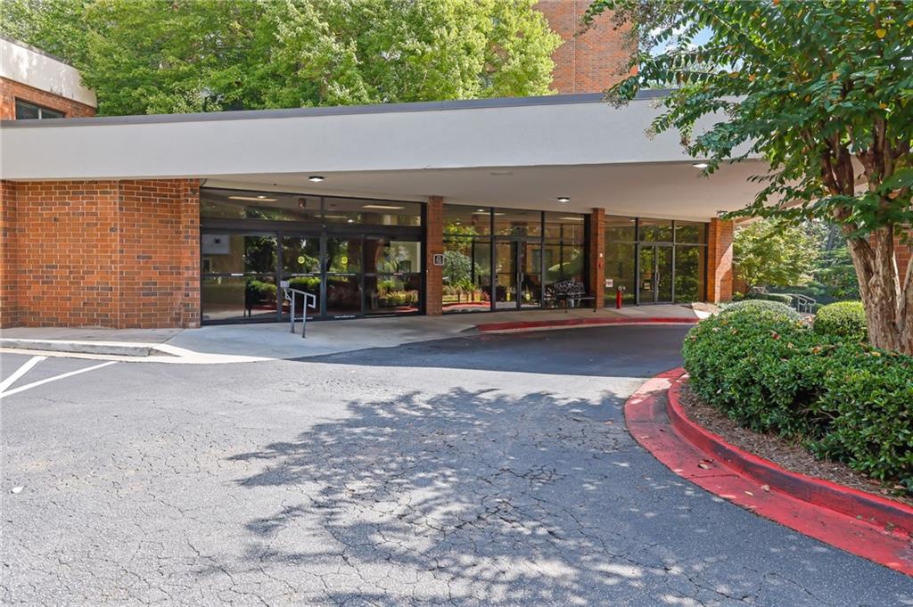 300 Johnson Ferry Road B103