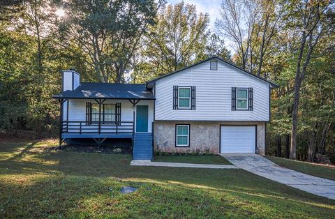 A home in Douglasville