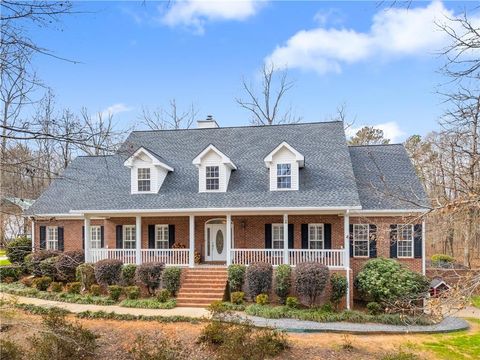 Homes For Sale - 414 Parker Branch Road<br/> Barnesville, GA 30204