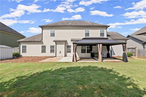 A home in Dacula