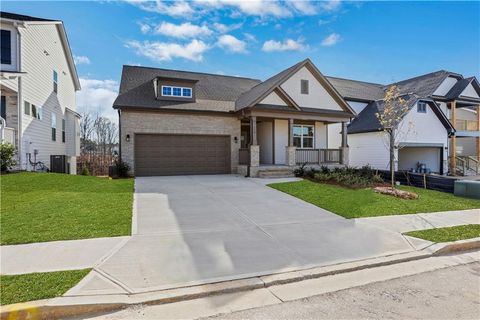 Homes For Sale - 172 Candlewood Lane<br/> Hoschton, GA 30548