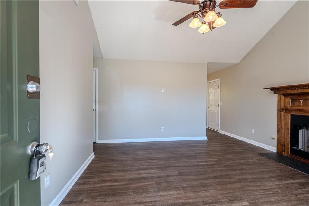 Photo of 32 CHELSEA Lane, Grantville, GA 30220 (MLS # 7728914)