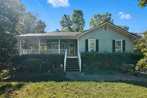 40 SE AZALEA Drive SE Cartersville GA 30121