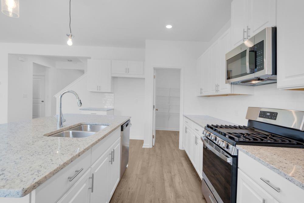 1734 Fawlocke Run
