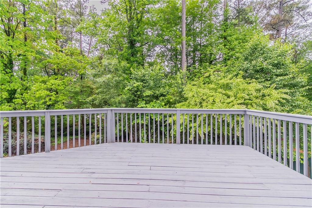 1912 Riverton Drive, Suwanee, Georgia image 32