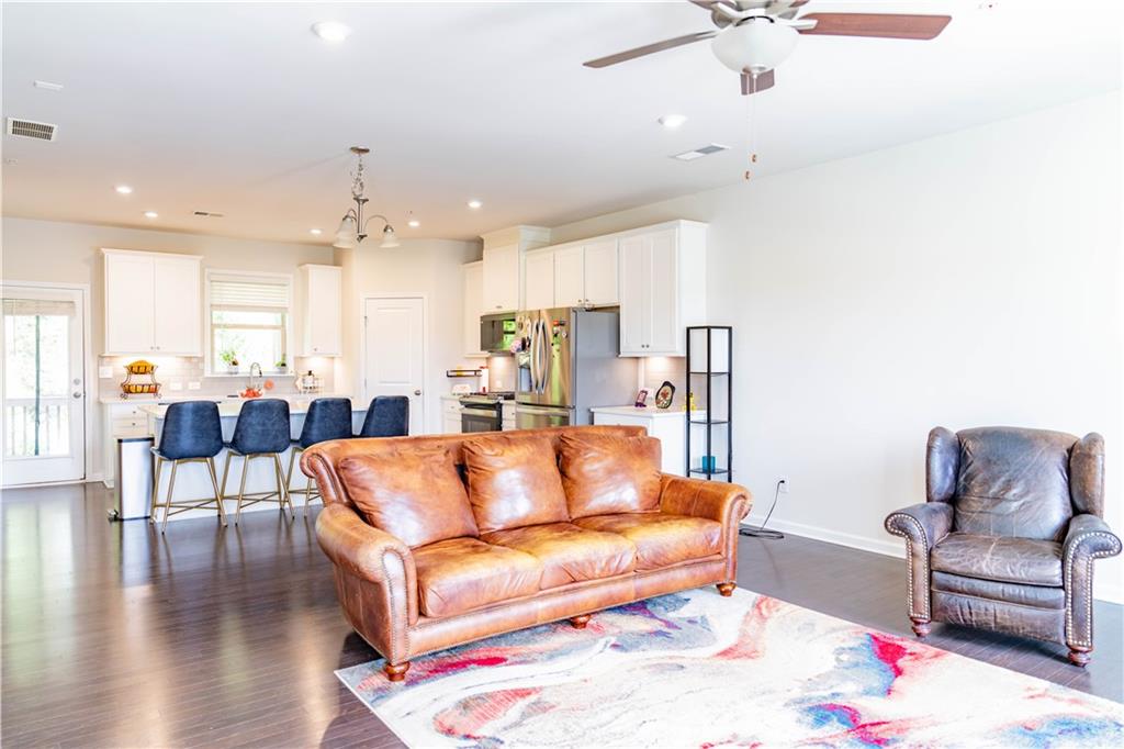 1452 Ridgebend Way SE