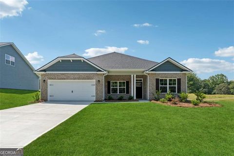 Homes For Sale - 305 Angela Avenue<br/> Bowdon, GA 30108