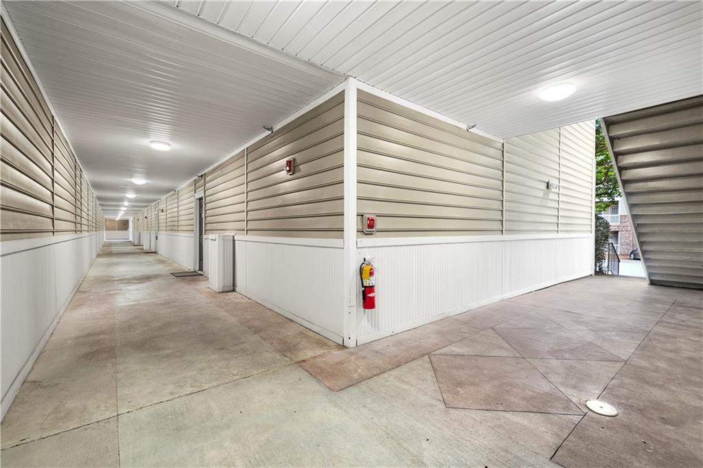 2700 PINE TREE Road NE 1015