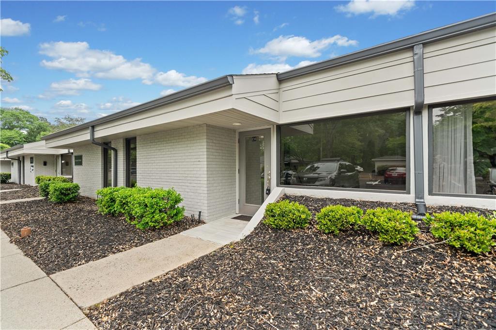 600 Houze Way D3 & D4