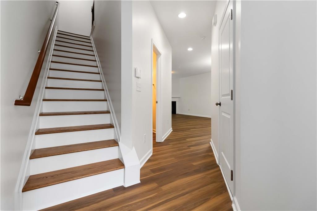 4150 Cedar Bridge Walk, Suwanee, Georgia image 13