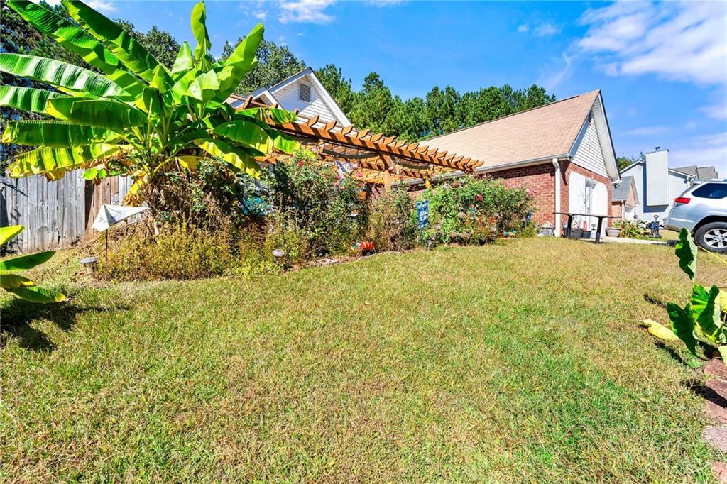 11045 Knotty Pine Place