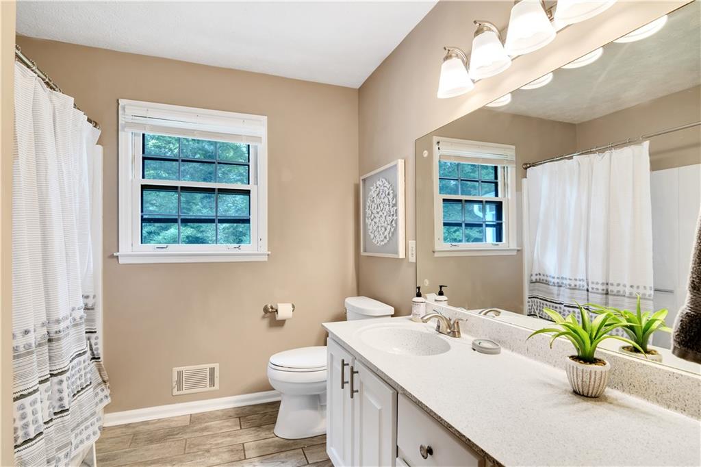 Hidden Hills - Residential Lease