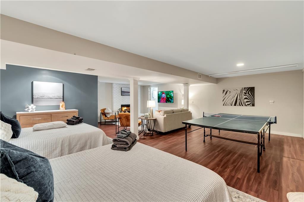 Hidden Hills - Residential Lease