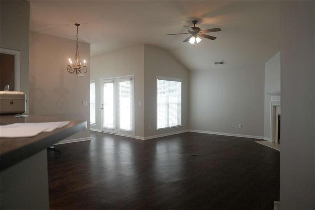 536 Highland Falls Drive