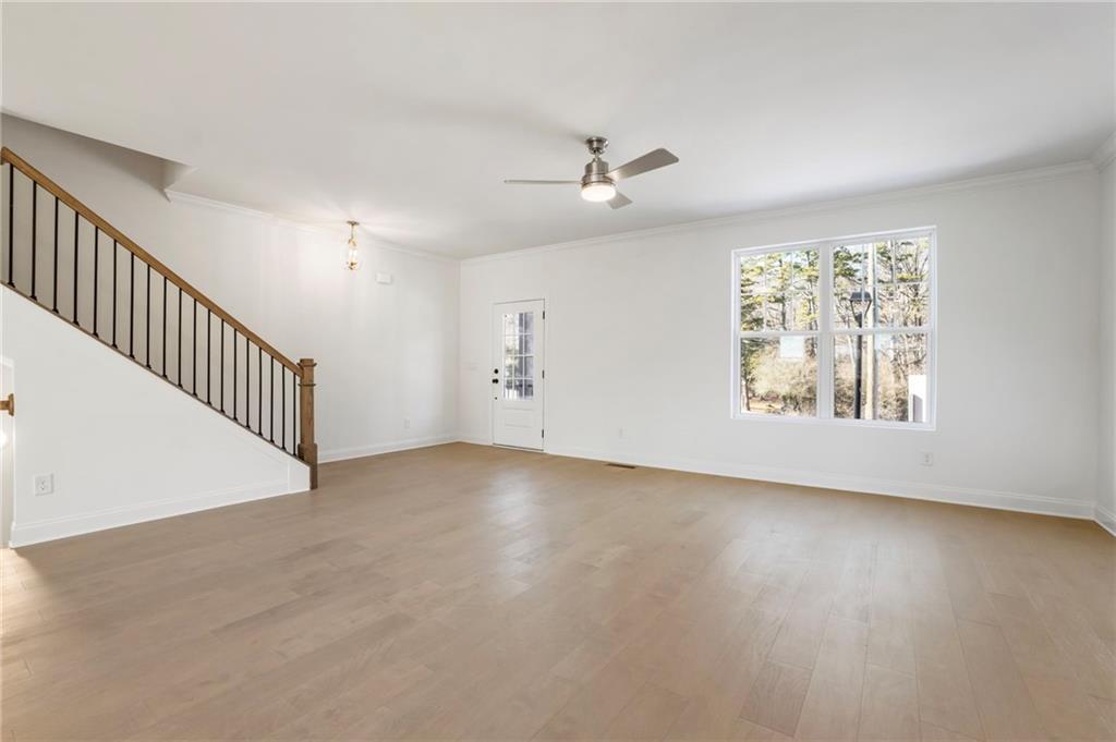 624 Oakleaf Grove Lane