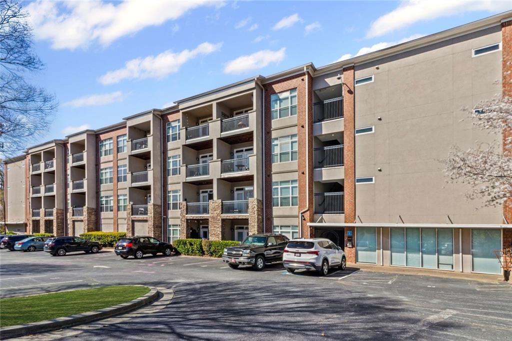 840 United Avenue Southeast 401
